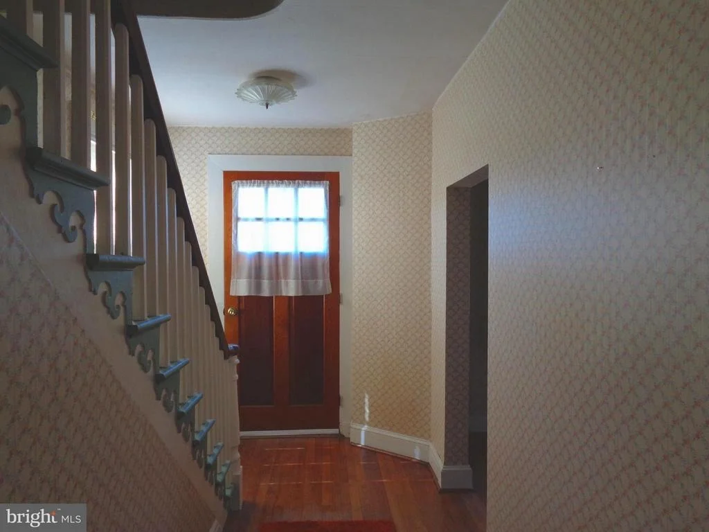 Photo of 9023 WALNUT STREET