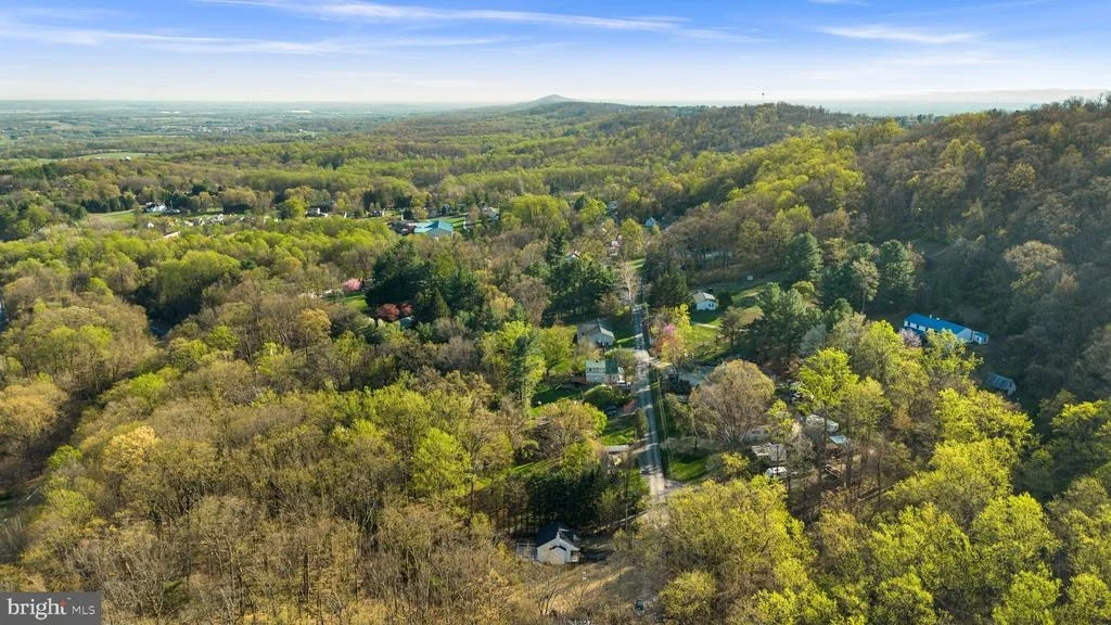 Photo of 7125 EDGEMONT ROAD