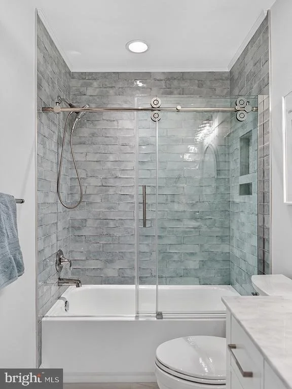 Photo of 20763 RODNEY DRIVE