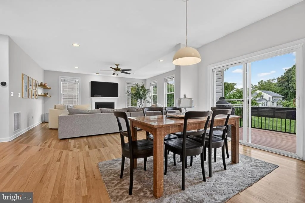 Photo of 810 MORAN DRIVE