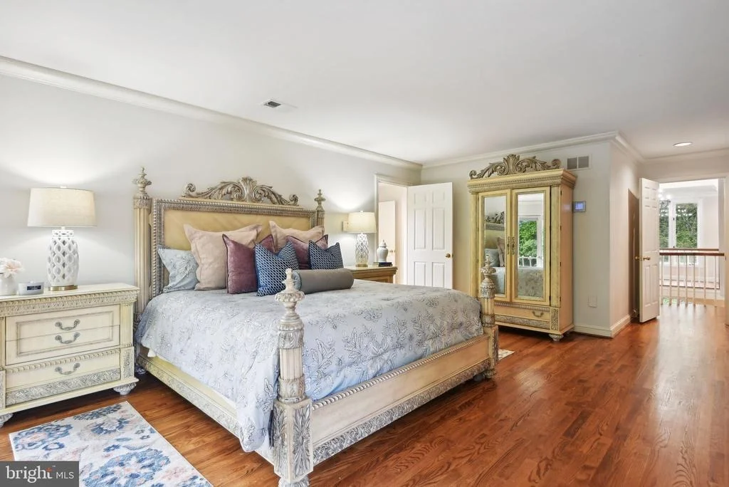 Photo of 9939 BENTCROSS DRIVE