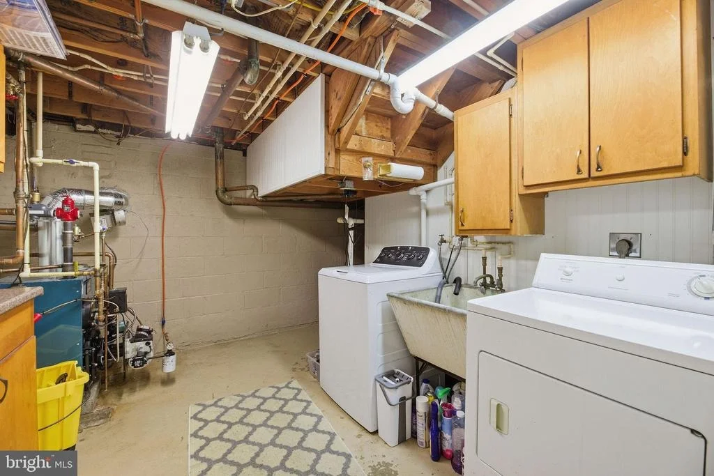 Photo of 5197 COLEBROOK DRIVE