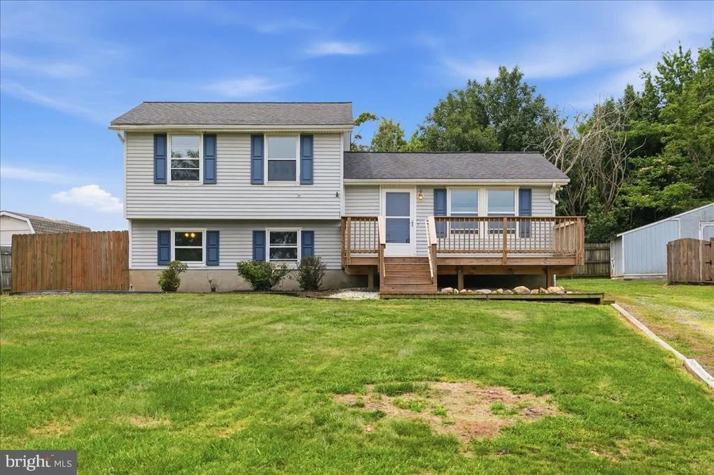 Photo of 10405 GORDON ROAD