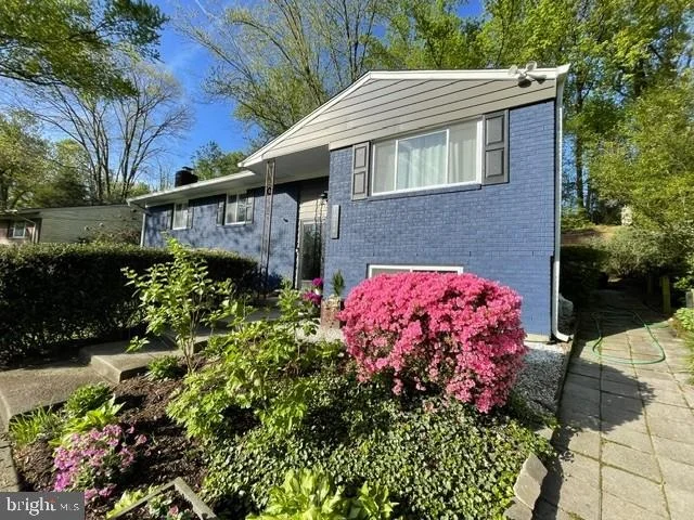 Photo of 1219 DOWNS DRIVE
