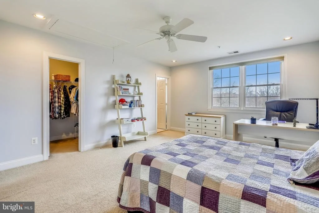 Photo of 24701 FARMVIEW LANE