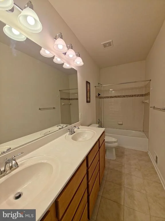 Photo of 6565 CLUSTER PINE COURT