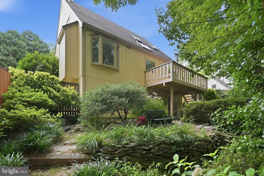 Photo of 11213 ANGUS PLACE