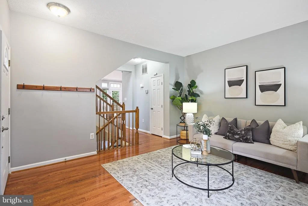 Photo of 322 TIMBERBROOK COURT