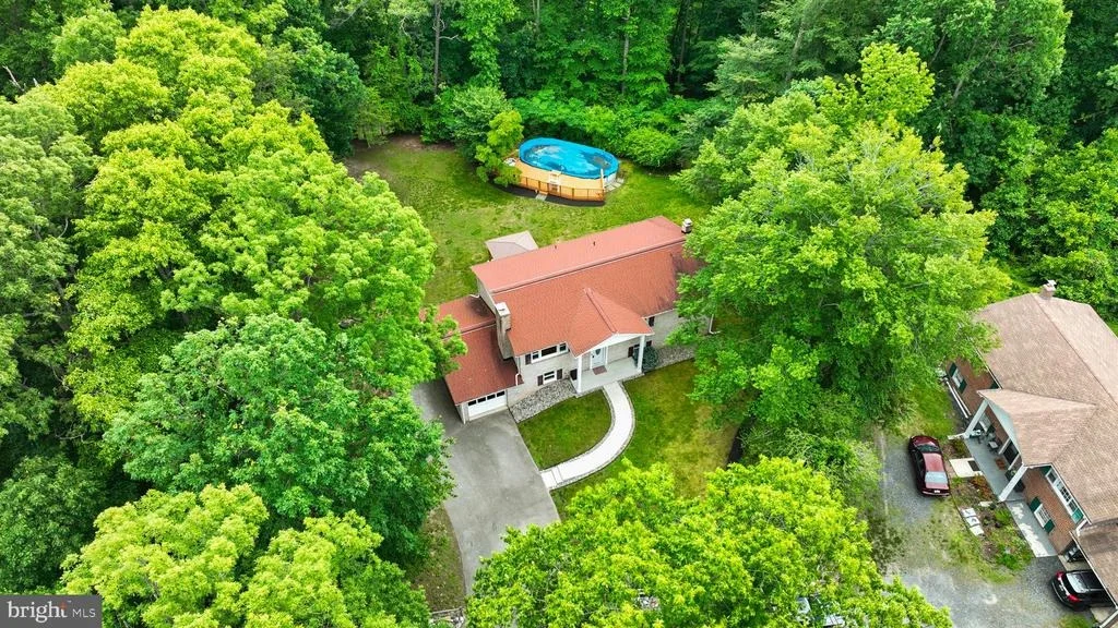 Photo of 13712 S SPRINGFIELD ROAD