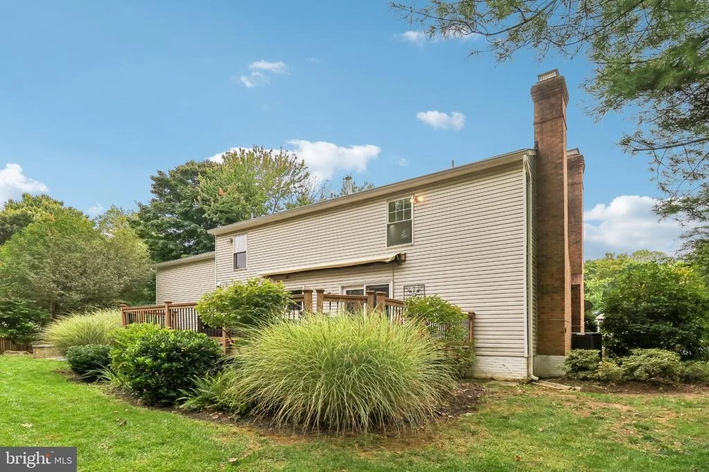 Photo of 11400 SYMPHONY WOODS LANE