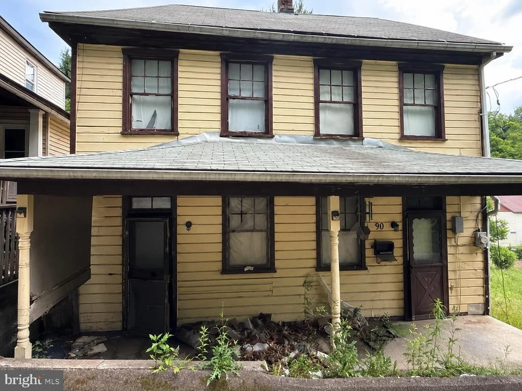 Photo of 90 DOUGLAS AVENUE
