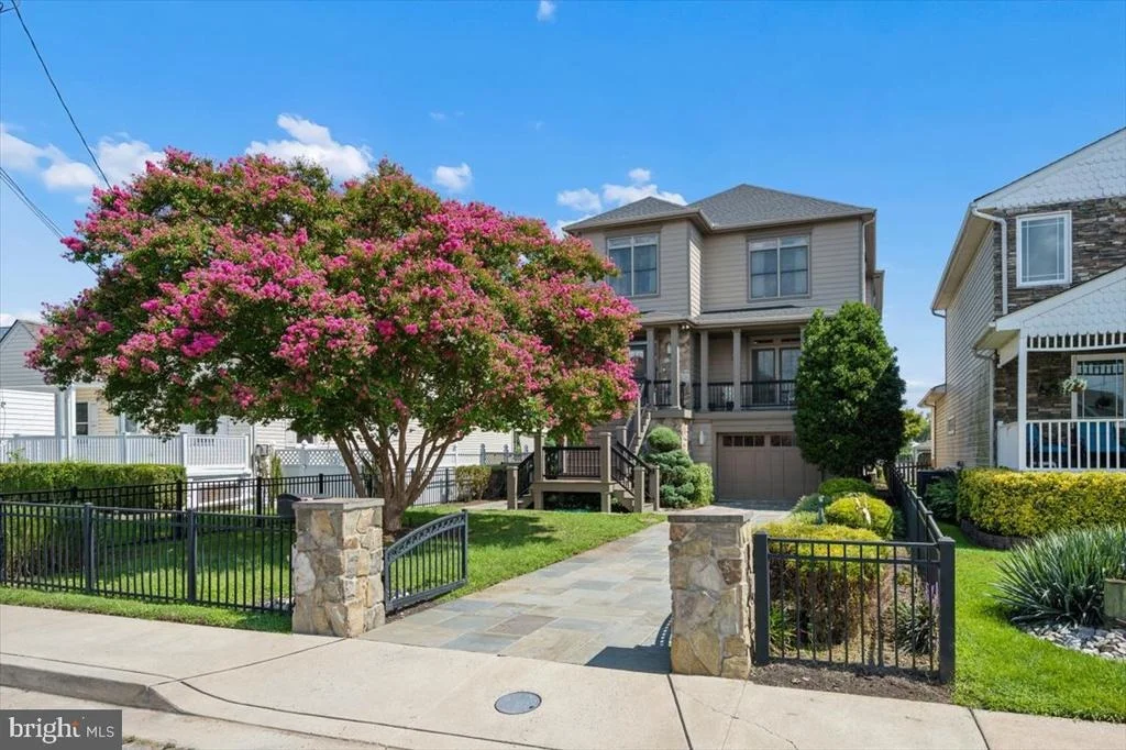 Photo of 109 BAYSIDE DRIVE