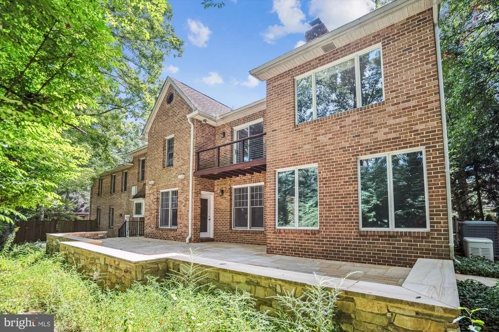 Photo of 8849 TUCKERMAN LANE