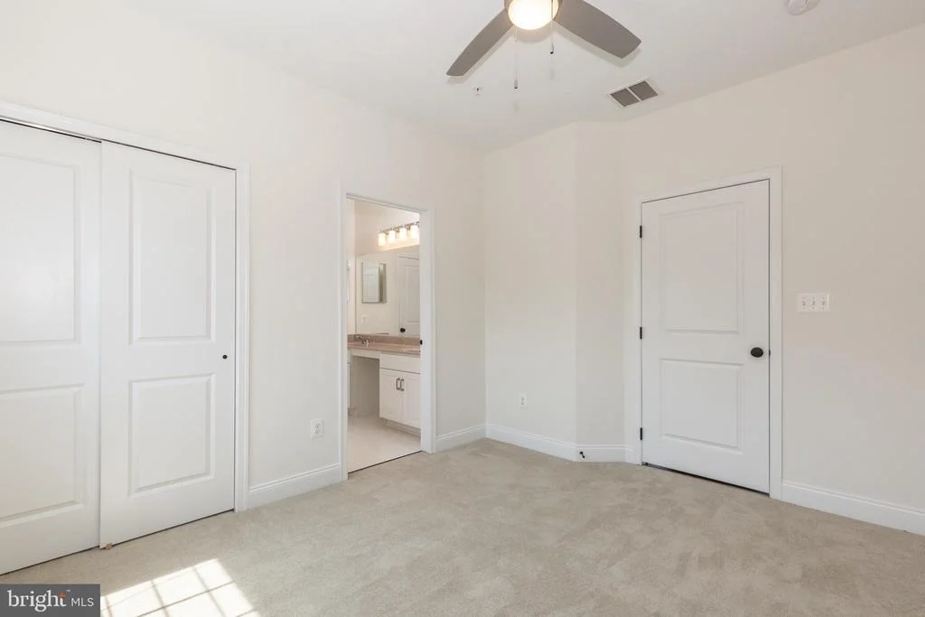 Photo of 14307 OAK MEADOW ROAD