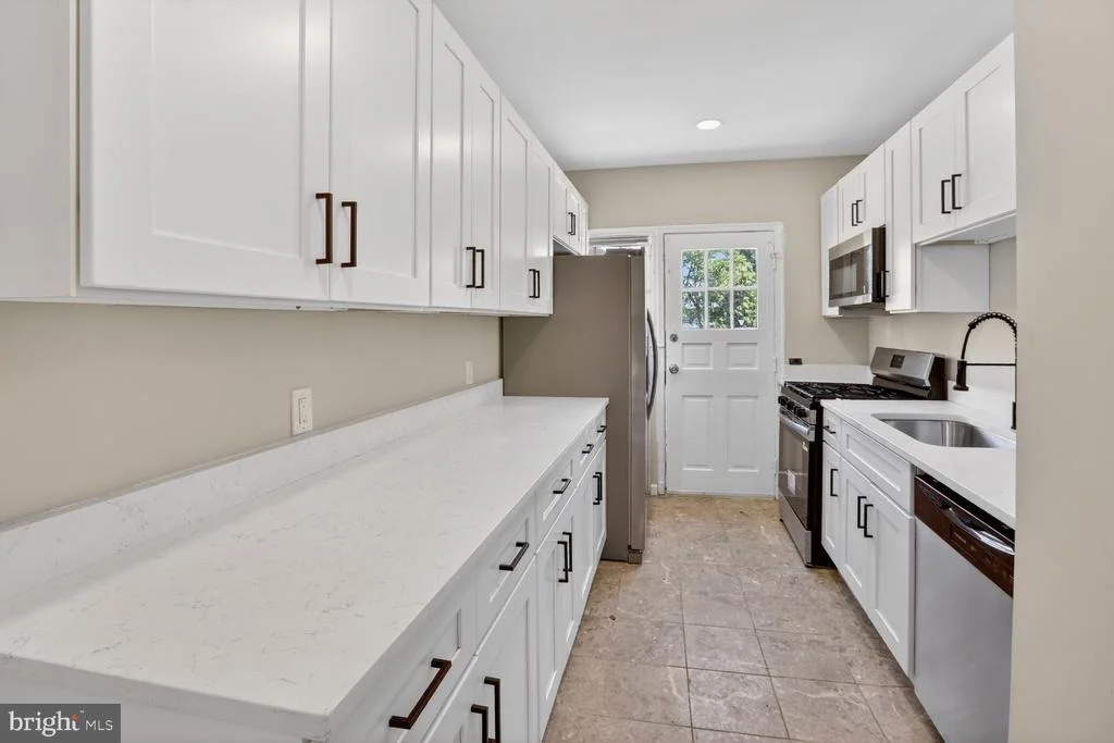 Photo of 315 E COLD SPRING LANE