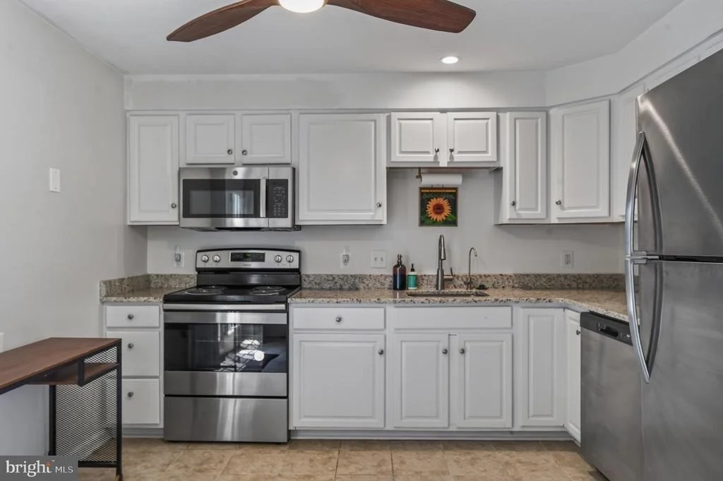Photo of 28 E E STREET