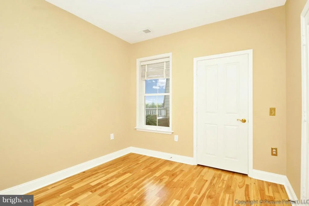 Photo of Unit 409 at 2520 WATERSIDE DRIVE