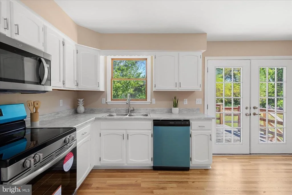 Photo of 129 ALONZO DRIVE