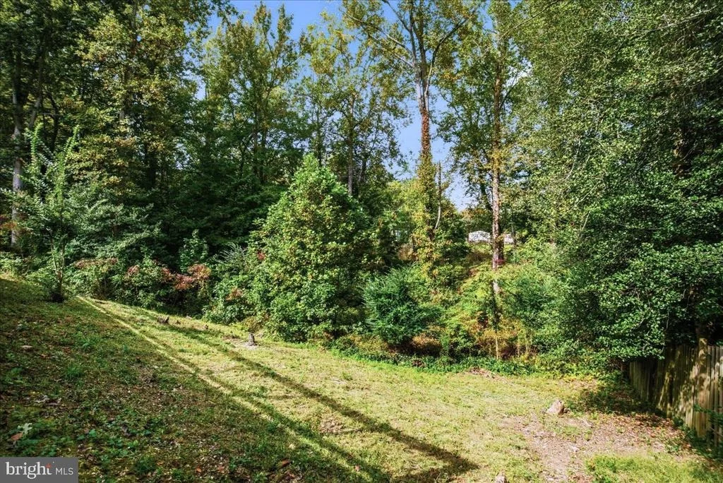 Photo of 1340 REDWOOD CIRCLE