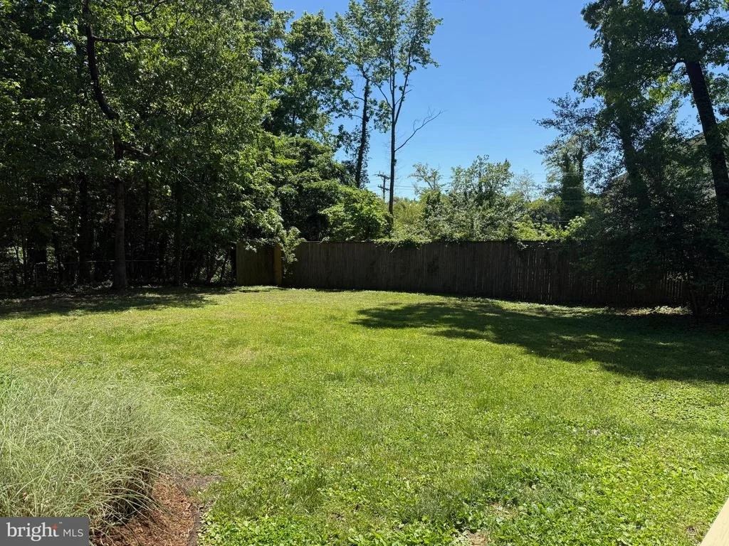 Photo of 1022 HARBOR DRIVE