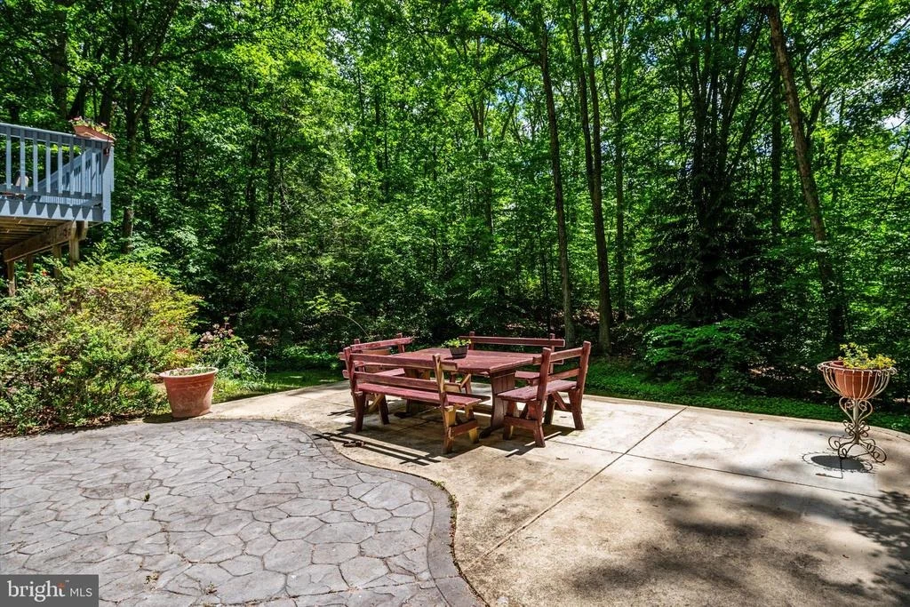 Photo of 2194 HALLMARK COURT