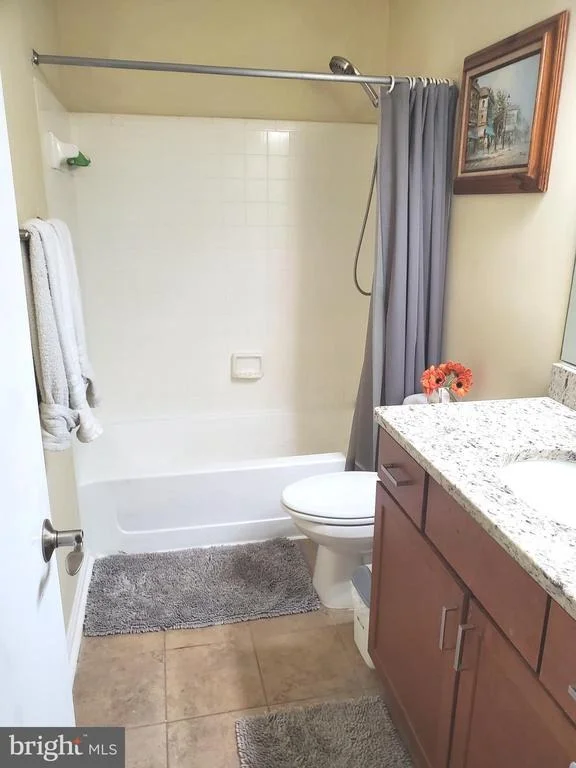 Photo of Unit 4A3 at 3176 SUMMIT SQUARE DRIVE
