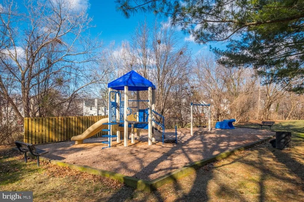 Photo of Unit 201 at 18302 STREAMSIDE DRIVE