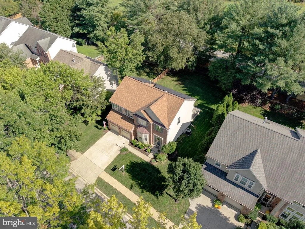 Photo of 2427 CHELMSFORD DRIVE