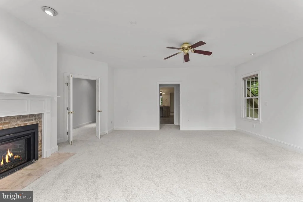 Photo of 17951 STONELEIGH DRIVE
