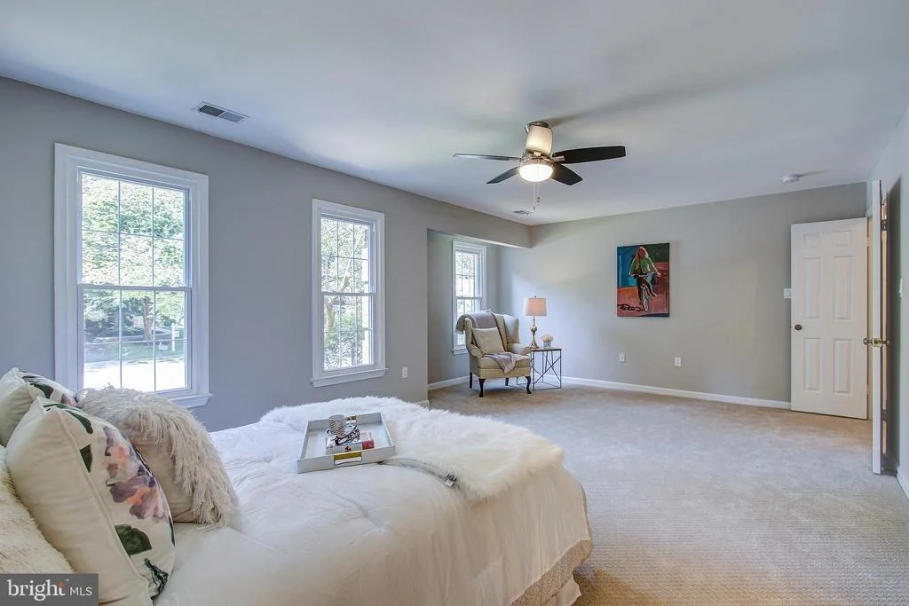 Photo of 7109 LONG VIEW ROAD