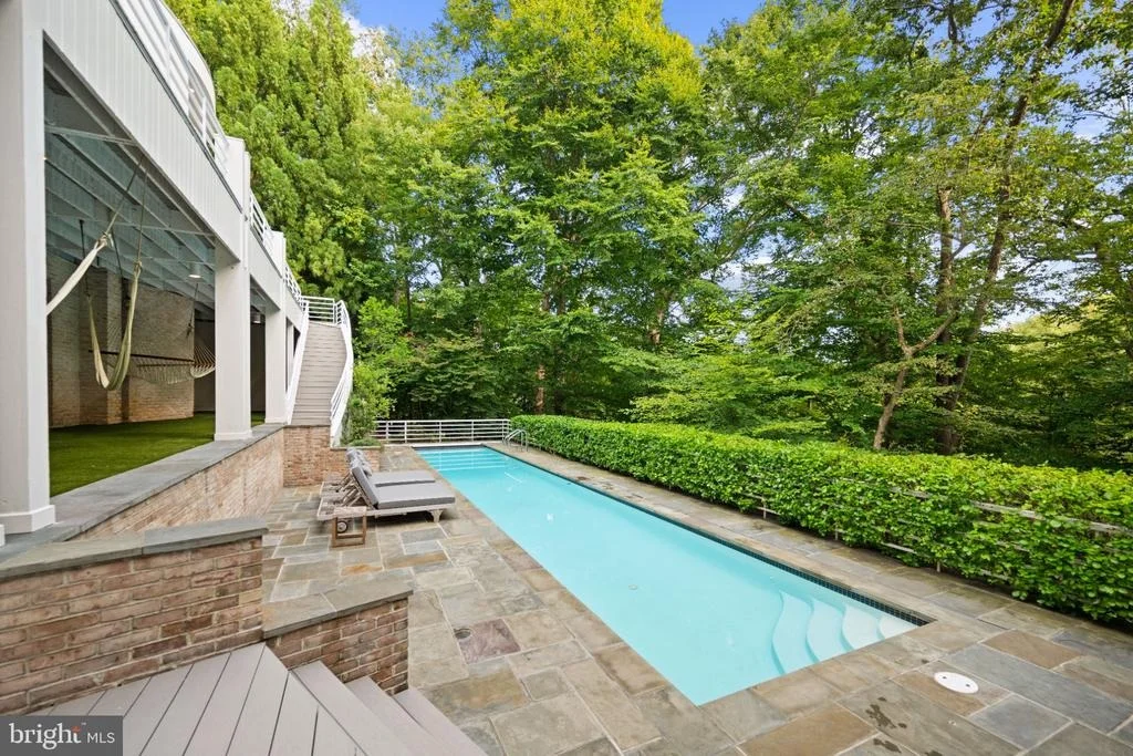Photo of 1345 POTOMAC SCHOOL ROAD