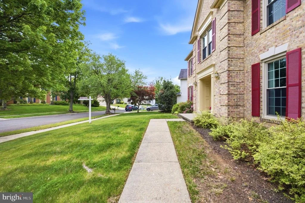 Photo of 10734 WILLOW OAKS DRIVE