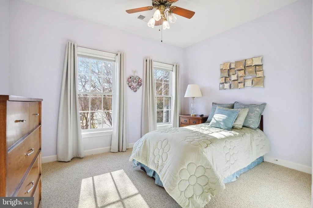 Photo of 3725 GLEN EAGLES DRIVE