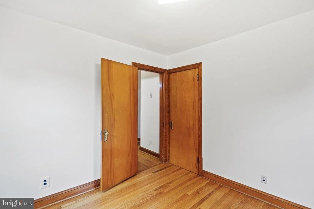 Photo of 4763 LINTHICUM ROAD