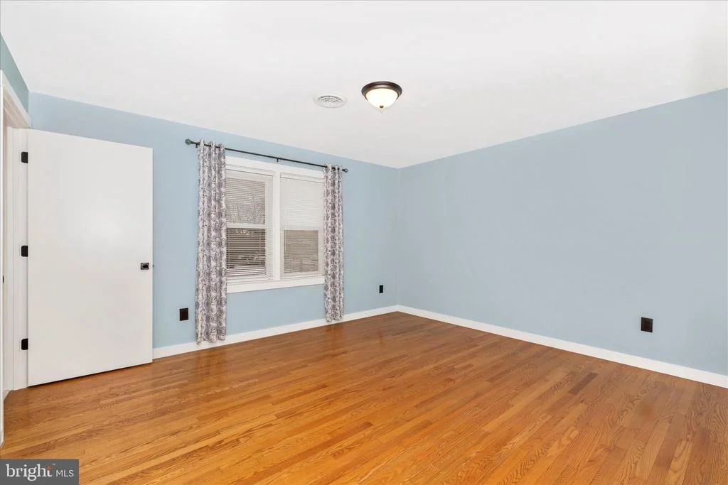 Photo of 215 BROAD STREET