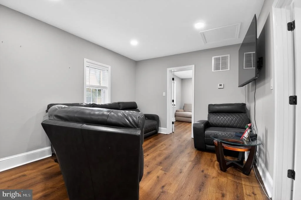 Photo of 24804 FREDERICK ROAD