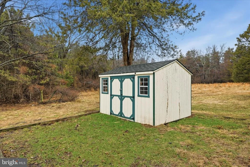 Photo of 2639 LOGMILL ROAD