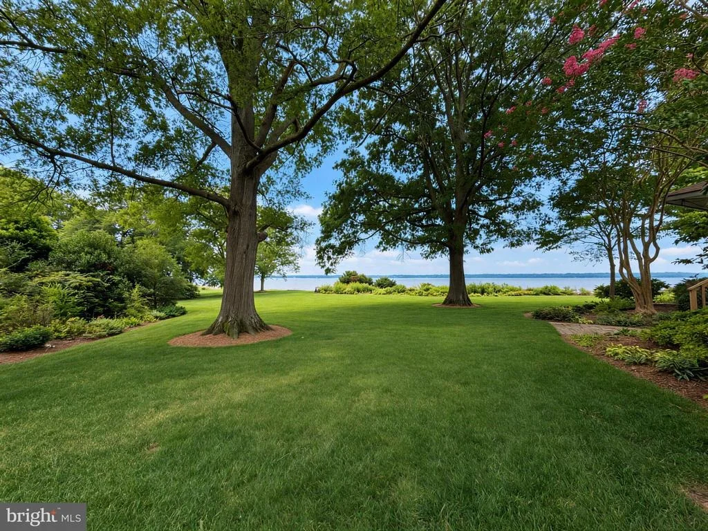 Photo of 2662 MARTHAS WAY