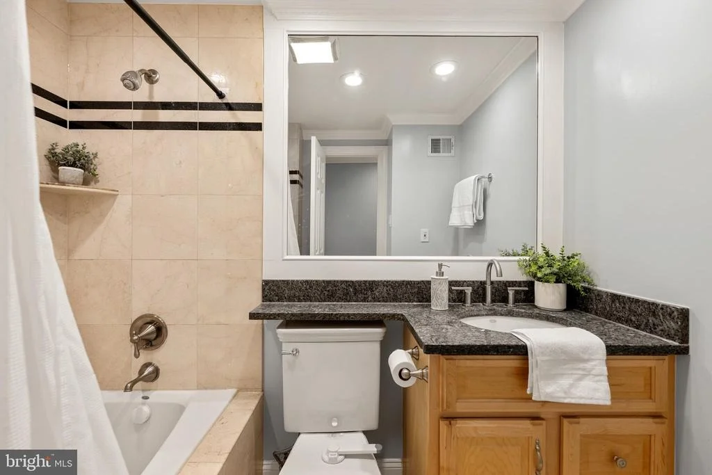 Photo of 8463 YELLOW LEAF COURT