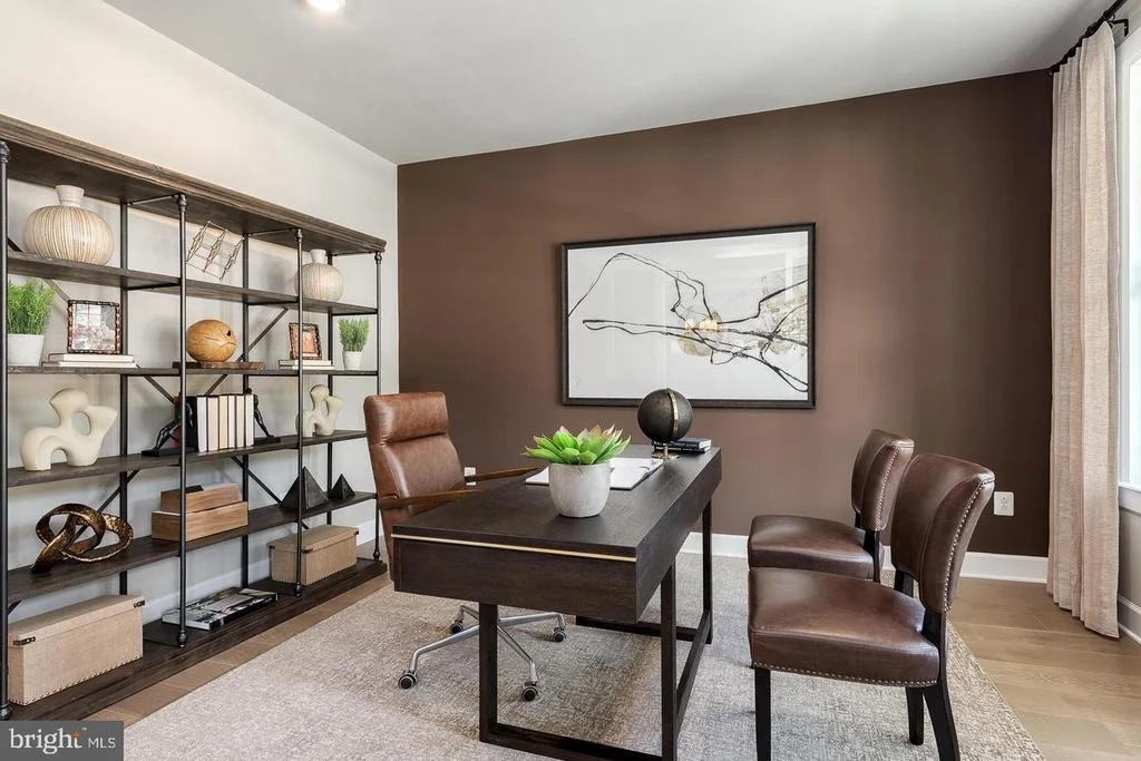 Photo of 1317 LEELAND FOREST