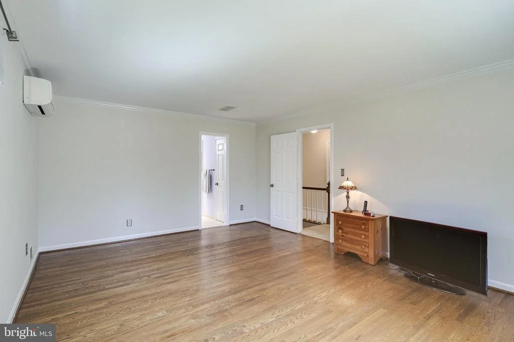 Photo of 1699 JUSTIN DRIVE