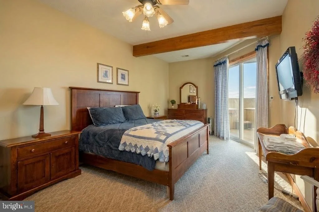 Photo of 110 HIGHLINE DRIVE