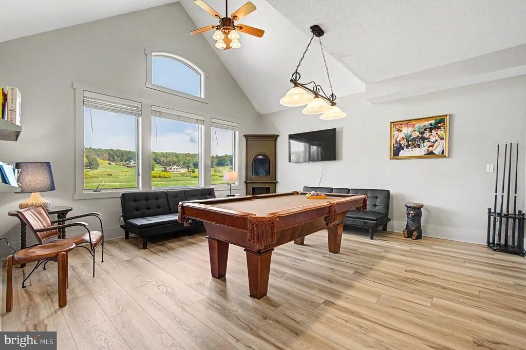 Photo of 342 LAKEFRONT LINKS DRIVE