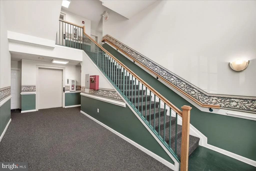 Photo of Unit 33B at 593 CAWLEY DRIVE