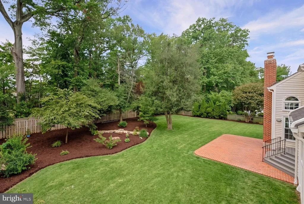 Photo of 9020 BEATTY DRIVE