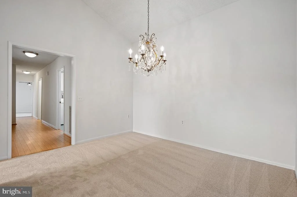Photo of Unit 863E at 15301 PINE ORCHARD DRIVE