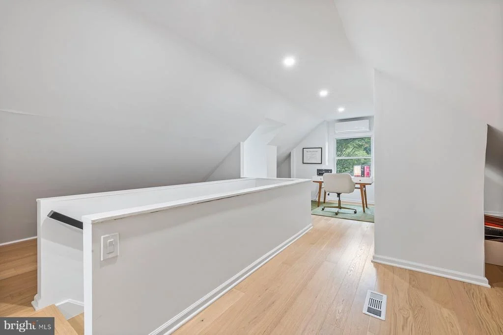 Photo of 4100 SPRUELL DRIVE