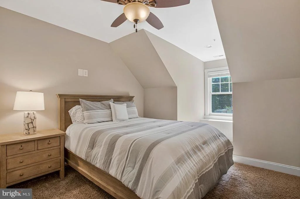 Photo of 1326 HARBOR ROAD