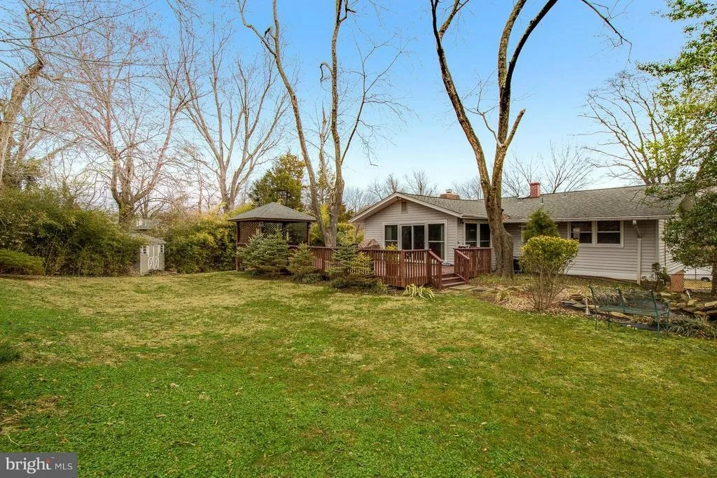 Photo of 11825 KIM PLACE