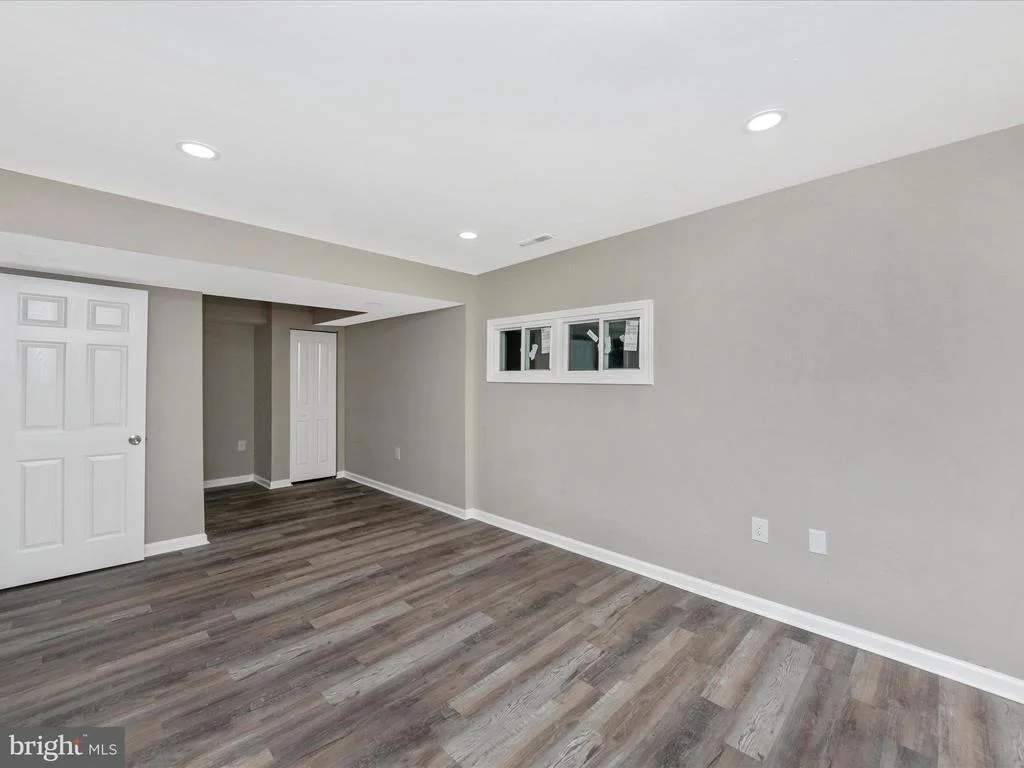 Photo of 9207 MIDLAND TURN